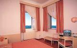 Hotel Kroatien Heizung: Hotelzimmer 1/2 B (1/2 B&b) - Hotel Kastel - Motovun 