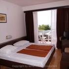 Hotel Crikvenica: Hotelzimmer 1/2 Ss (Pavillion) (1/2 Ss) - Hotel Ad Turres - ...