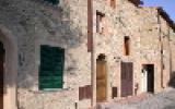 Landhaus Chianni Toscana Grill: Rustikale Wohnung Mit Panoramaterasse 