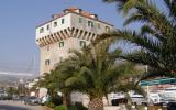 Hotel Dalmatien: Kula 