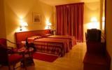 Hotel Italien: Hotel Select In Montecchio Emilia Mit 20 Zimmern Und 3 Sternen, ...