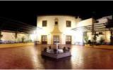 Hotel Spanien Parkplatz: Palacio Las Manillas In Sabiote Mit 14 Zimmern Und 3 ...