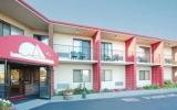 Hotel Rhode Island Internet: Econo Lodge And Suites Middletown In ...