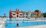 Ferienanlage Venezia Venetien: Ferienanlage Le Briccole: Anlage Mit Pool ...