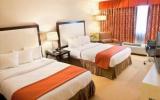 Hotelmassachusetts: Holiday Inn Boston - Dedham Hotel & Conference Center In ...