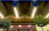 Hotel Sindelfingen Solarium: 5 Sterne Stuttgart Marriott Hotel ...