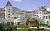 Hotel Magny Le Hongre Golf: Dream Castle Hotel At Disneyland® Paris In ...