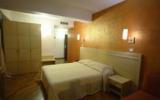Hotel Catania Sicilia Klimaanlage: Catania Town Hotel Mit 11 Zimmern Und 3 ...