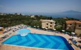Hotel Kampanien Whirlpool: 4 Sterne Grand Hotel Vesuvio In Sorrento Mit 252 ...