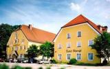 Hotel Deutschland: Hotel Gutsgasthof Stangl In Neufarn Mit 56 Zimmern Und 4 ...