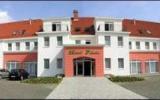 Hotel Ungarn Sauna: Platan Hotel In Debrecen Mit 34 Zimmern Und 4 Sternen, ...