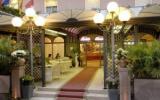 Hotel Rimini Emilia Romagna Parkplatz: Hotel Vienna Ostenda In Rimini Mit ...