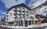 Hotel Wallis Parkplatz: Alpenhotel In Täsch Mit 29 Zimmern Und 3 Sternen, ...
