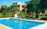 Ferienanlage Corse: Residence A Merula: Anlage Mit Pool Für 3 Personen In ...