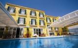 Hotel Mercadal Islas Baleares Whirlpool: 1 Sterne Hostal Jeni In Mercadal, ...