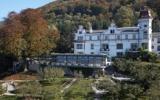 4 Sterne Schlosshotel Freisitz Roith in Gmunden mit 23 Zimmern, Traunsee, Oberösterreich, Österreich
