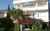 Hotelzagrebacka: Villa Vicko In Starigrad Paklenica Mit 19 Zimmern Und 4 ...