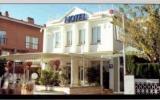 Hotel Spanien: 2 Sterne Hotel Neptuno In Castelldefels, 16 Zimmer, Costa ...