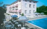 Ferienanlage Gardasee: Residence Poggio Al Lago: Anlage Mit Pool Für 6 ...