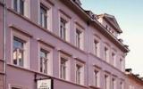 Hotel Hessen Internet: Das Kleine Hotel In Wiesbaden Mit 14 Zimmern Und 3 ...