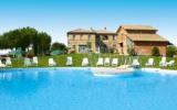 Ferienwohnung Asciano Pool: Residenz Casavacanze Vesta Asciano, Asciano, ...