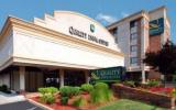 Hotel Usa: Quality Inn And Suites In College Park (Maryland) Mit 169 Zimmern Und ...