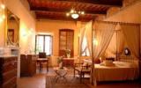 Hotel Italien: 4 Sterne Palazzo Del Capitano Relais & Wellness In San Quirico ...