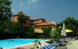 Hotel Italien: 3 Sterne Hotel Girasole In Sorrento Mit 39 Zimmern, Kampanien ...