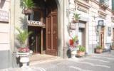 Hotel Kampanien Parkplatz: 3 Sterne Hotel Cavour In Naples Mit 90 Zimmern, ...