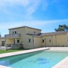 Ferienhaus Frankreich: Ferienhaus In Raphele Les Arles Bei Arles, Bouches Du ...