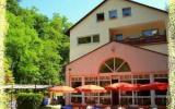 Hotel Rheinland Pfalz: Hotel Goldbächel In Wachenheim Mit 16 Zimmern Und 3 ...