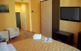 Zimmer Milano Lombardia: Room4You B&b In Milano , 6 Zimmer, Lombardei, ...