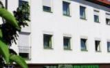 Ferienwohnung Unterhaching: 3 Sterne Hotel Kölbl In Unterhaching , 16 ...