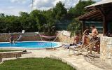 Ferienwohnung Cirkvenica: Ferienwohnung Mit Pool Mit 2 Zimmern Für Maximal 4 ...