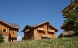 Ferienhaus Huez Rhone Alpes Fernseher: L'altiport In L'alpe D'huez, ...