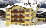 Hotel Obertauern: 4 Sterne Hotel Almschlössl & Schrotteralm In Obertauern , ...