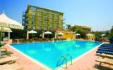 Hotel Kampanien Klimaanlage: 4 Sterne Hotel Club Sabbiadoro In Battipaglia ...