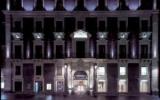 Hotel Catania Sicilia Parkplatz: 4 Sterne Una Hotel Palace In Catania Mit 94 ...