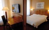 Hotel Frankreich: 2 Sterne Hotel Du Grand Monarque In Nantes, 25 Zimmer, ...