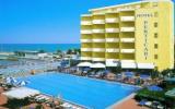 Hotel Marche Pool: 3 Sterne Perticari In Pesaro Mit 58 Zimmern, Adriaküste ...