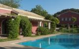 Hotel Griechenland Parkplatz: Villa De Loulia In Corfu Mit 9 Zimmern Und 4 ...