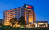 Hotel Linthicum: Embassy Suites Baltimore - At Bwi Airport In Linthicum ...