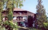 Hotel Rhone Alpes: 2 Sterne Logis Le Cro-Bidou In Saint Paul En Chablais , 13 ...