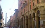 Hotel Bologna Emilia Romagna: Hotel Centrale In Bologna Mit 25 Zimmern Und 2 ...