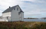 Ferienhaus Norwegen: Ferienhaus Mit Whirlpool In Råket, Nördliches ...