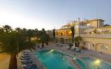 Hotel Faro Tennis: Vila Domilu In Carvoeiro (Algarve) Mit 42 Zimmern Und 4 ...