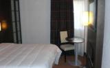 Hotel Frankreich: 2 Sterne Kyriad Colmar Cité Administrative Ex Relais ...