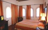 Hotel Spanien: 3 Sterne Hotel Albarracin In Albarracín Mit 40 Zimmern, ...