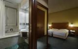 Hotel Mailand Lombardia: 4 Sterne Una Hotel Mediterraneo In Milan, 93 Zimmer, ...