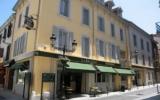 Hotel Frankreich: 2 Sterne Hôtel Restaurant La Régence In Lourdes Mit 37 ...